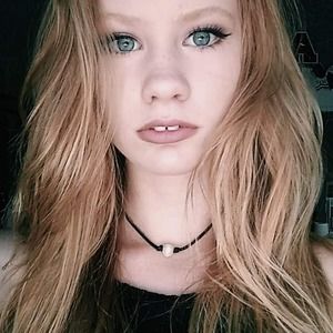 Meet your Posher, Lexie